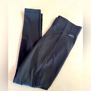 Kerrits Equestrian Riding Breeches Pants, NWOT, Black, Women’s Small, Excellent